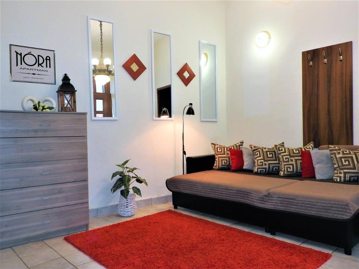 Nora Studio Apartman - Eger Apartment Exterior photo